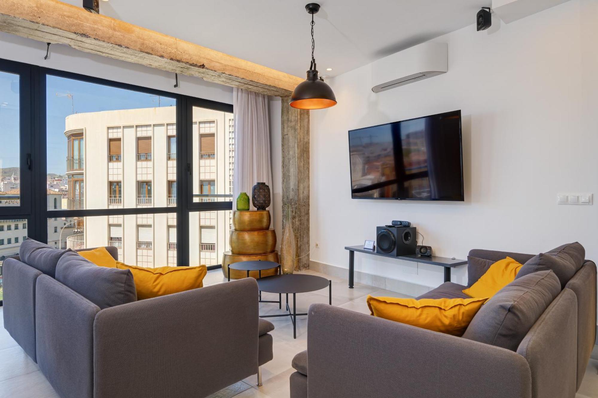 Apartment Tribuna Center By Seric,15' Walking To The Beach Málaga Exterior foto